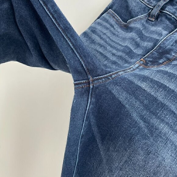 AMERICAN EAGLE the Dream Jean Hi-Rise Jegging Dark Wash Ripped Rips High Waisted - Picture 10 of 15